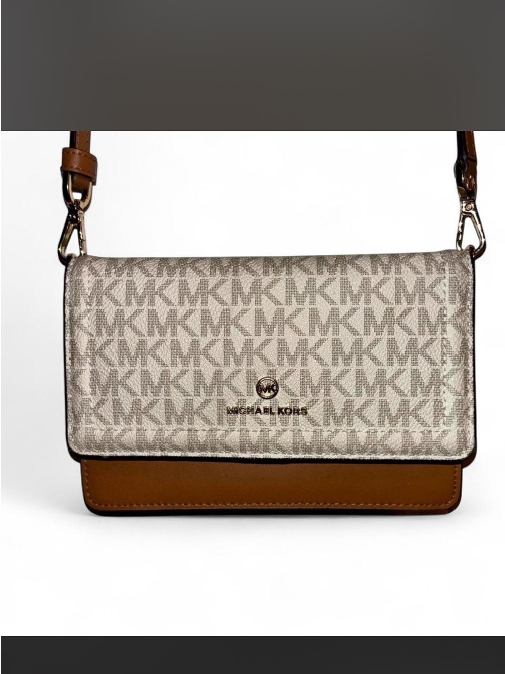 Michael Kors Beige Signature Vanilla/Acorn MK Crossbody, LIKE NEW!